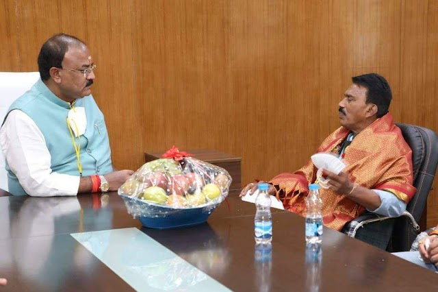 जल संसाधन मंत्री श्री सिलावट ने कर्नाटक के वन मंत्री श्री लिमावली से भेंट की