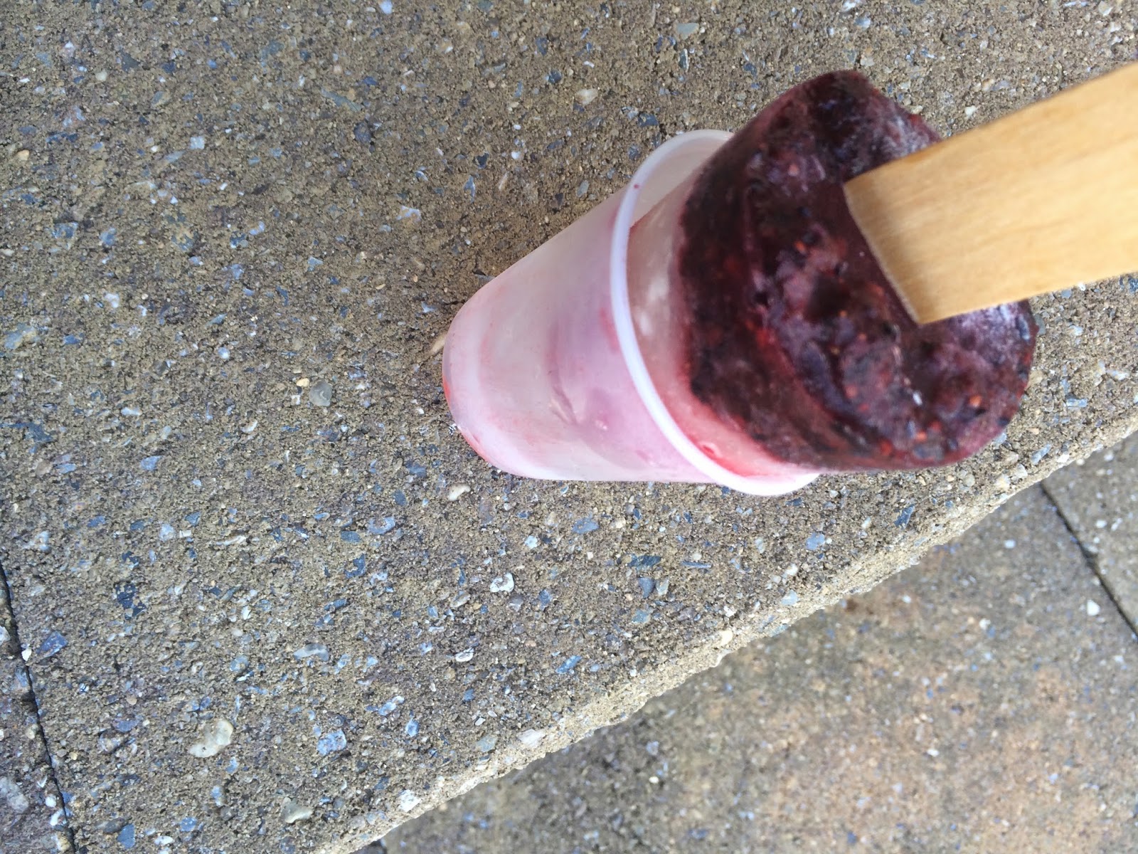 Fit and Beautiful You: Homemade Berry Rocket Pops-All Natural Ice Pops