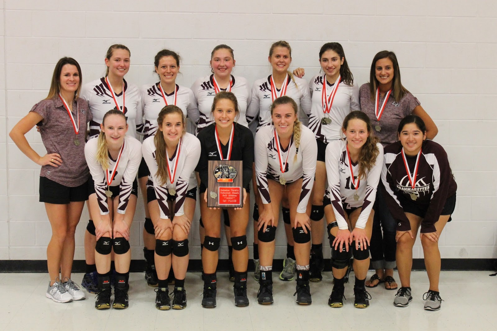 EBISD News Varsity volleyball wins Columbus tournament