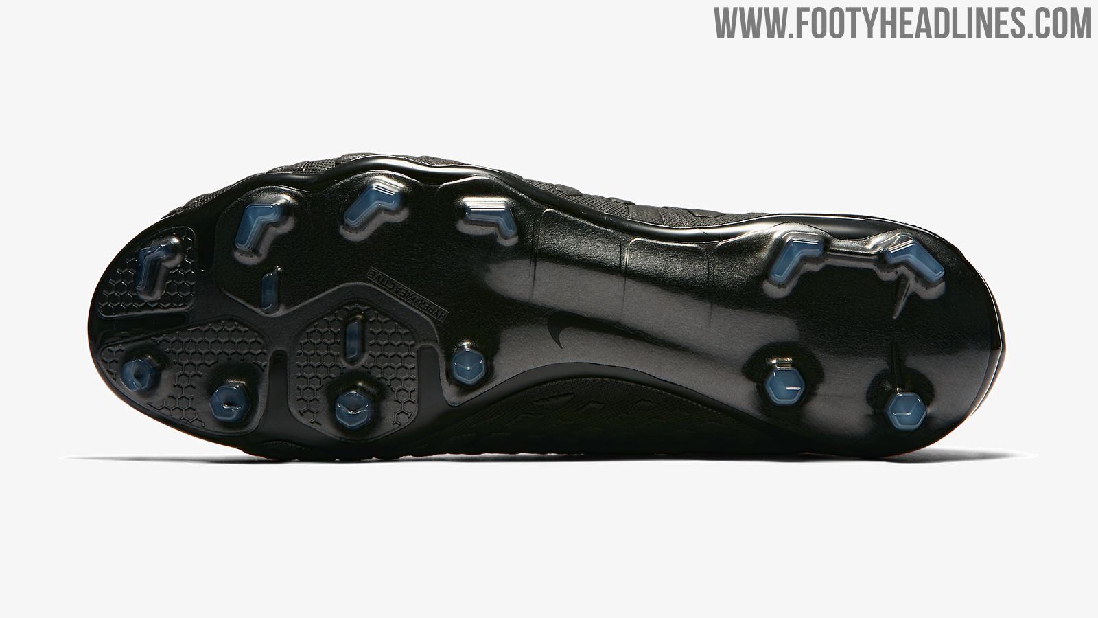 Football Boots Nike Phantom Vision Elite DF AG Pro Obsidian