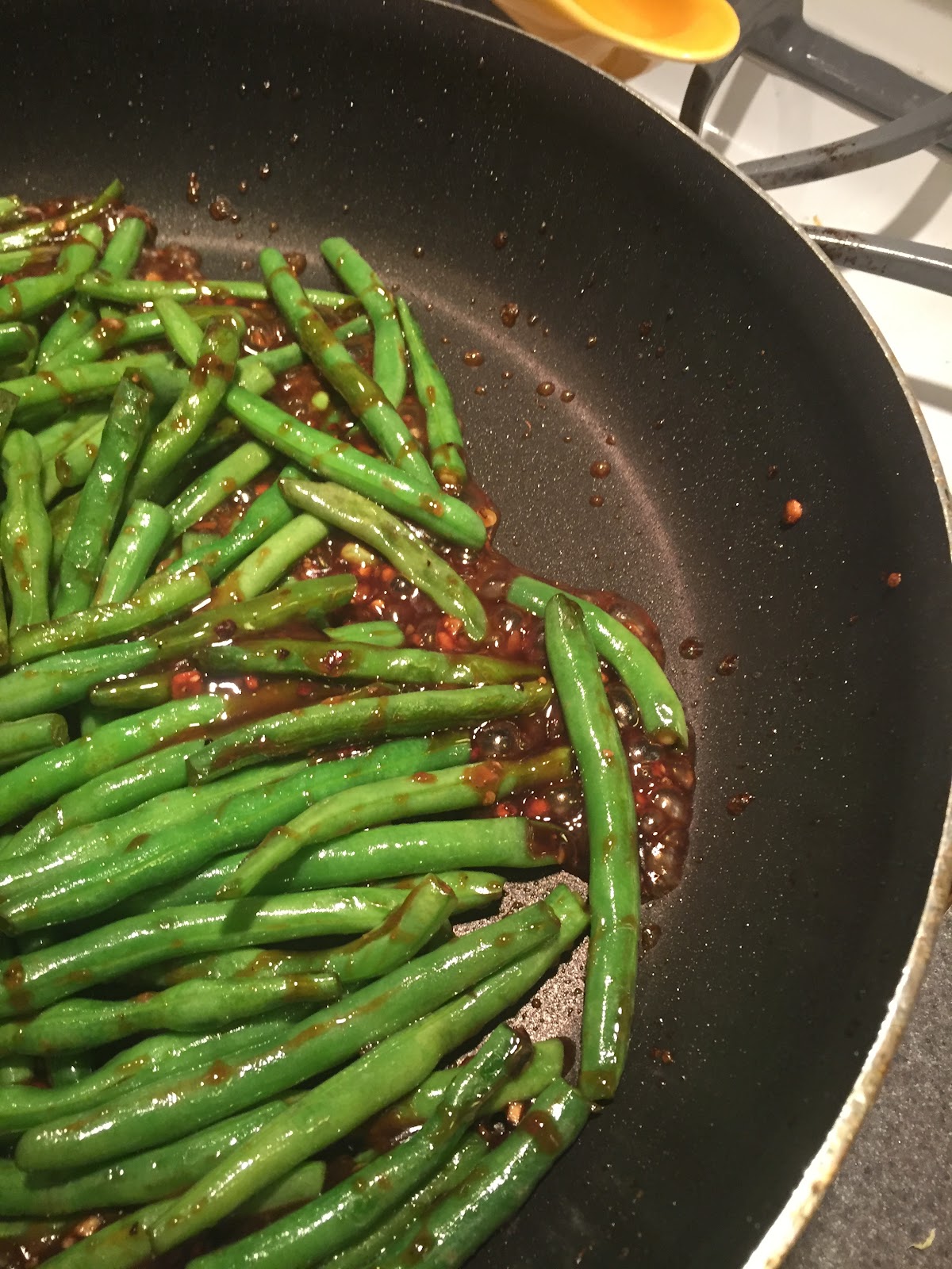 RECIPE Slow Cooker Asian Ginger Beef and Spicy Sesame Asian Green Beans