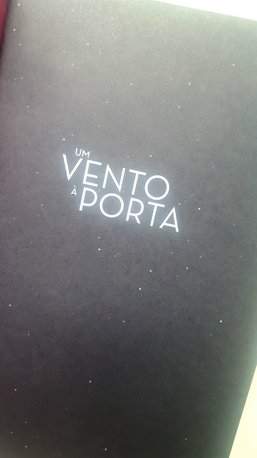 Um vento à porta Um vento à porta