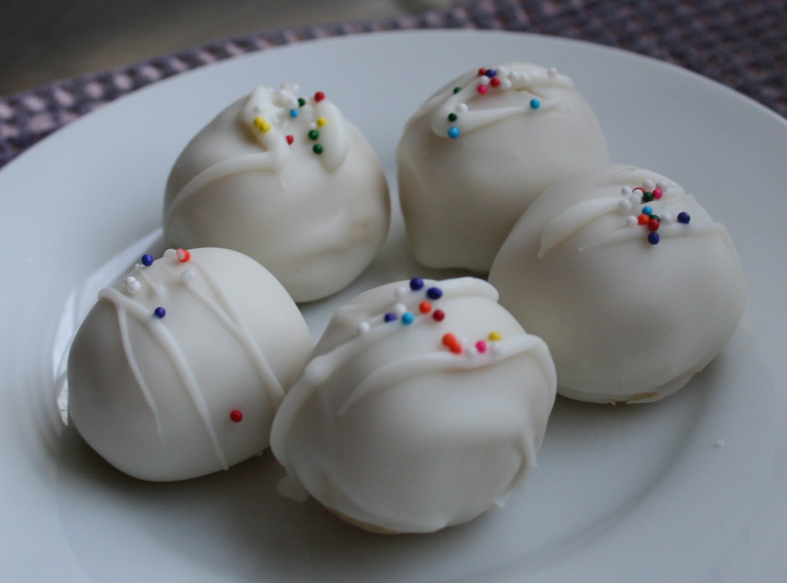 Bake a holic Egg Nog Cake Bites