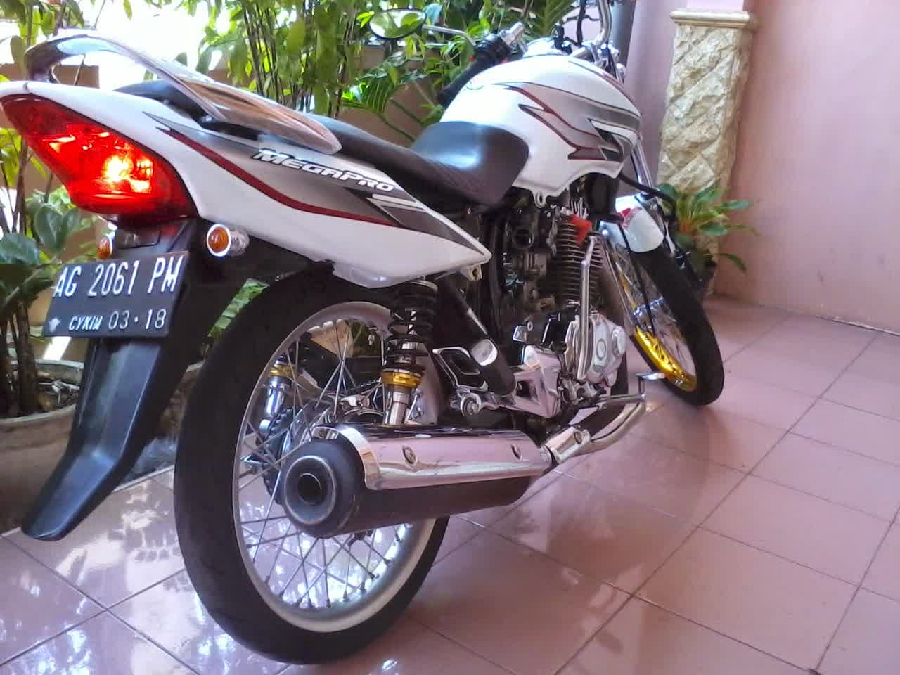 Kumpulan Modifikasi Motor  Honda Mega  Pro  2003 Terbaru 