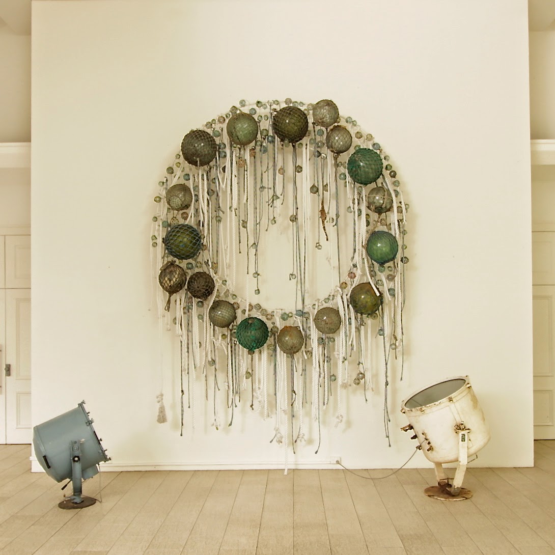 Decorating with Glass Buoys / Floats