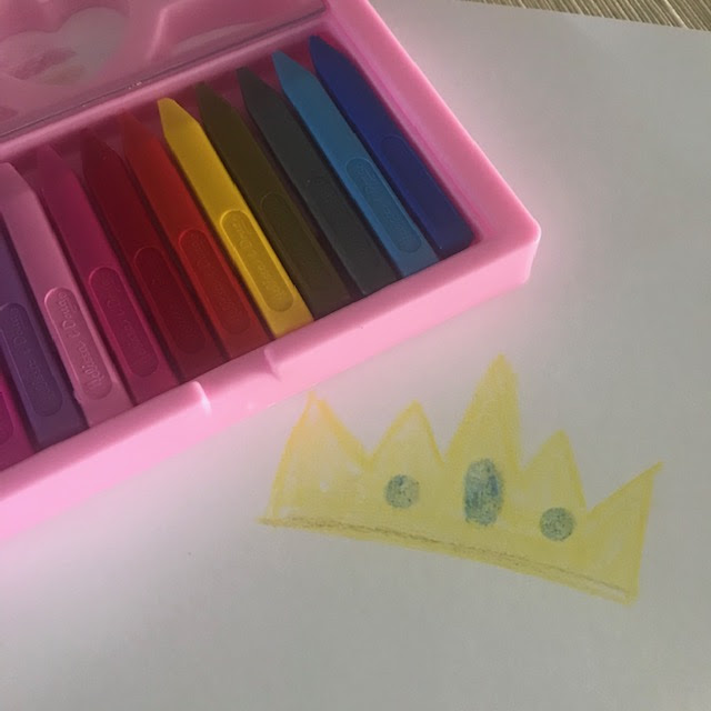 Melissa & Doug Princess Crayon Set - 12 count