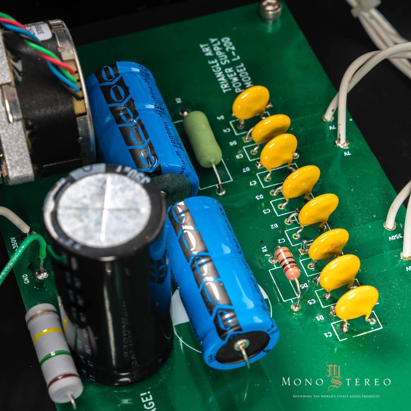 New Triangle Art L200 Reference tube preamplifier M & S Ultimate