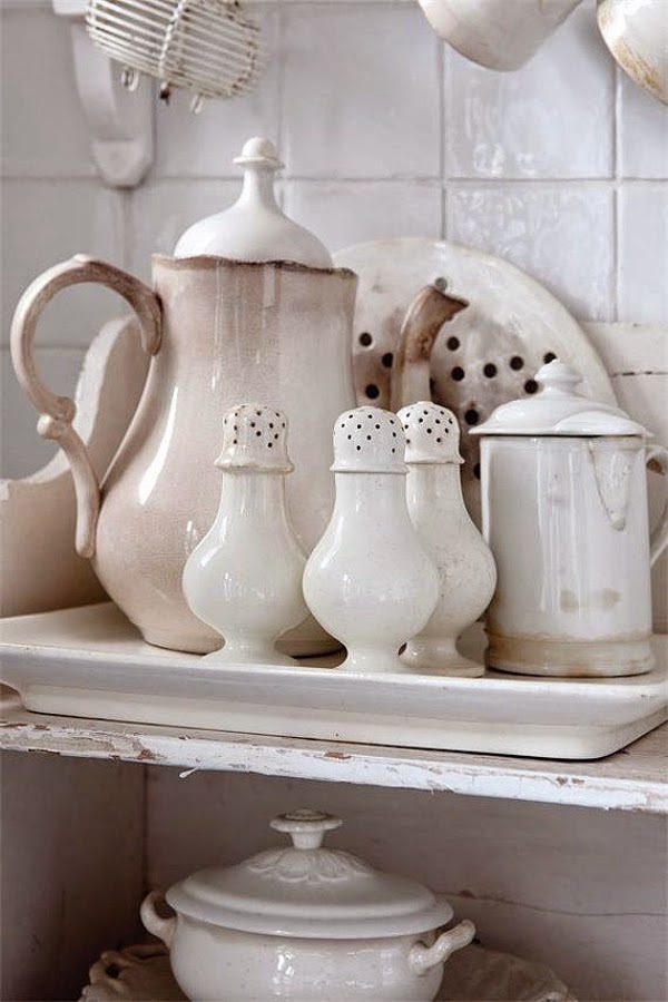 ideas-deco-como-decorar-cocinas-blancas-estilo-romantico
