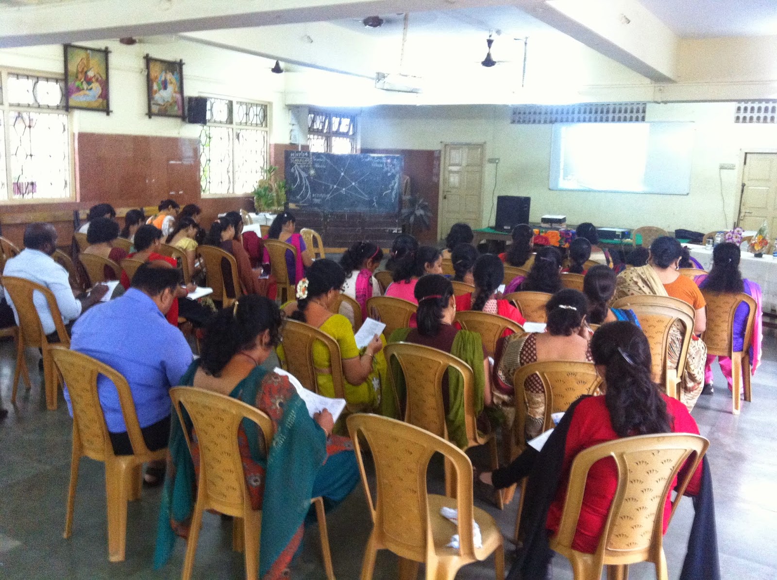 AVEC Mumbai LOURDES HIGH SCHOOL KALYAN TEACHERS' ORIENTATION PROGRAM