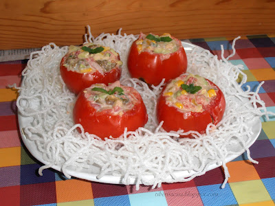 ~ Tomates rellenos ~