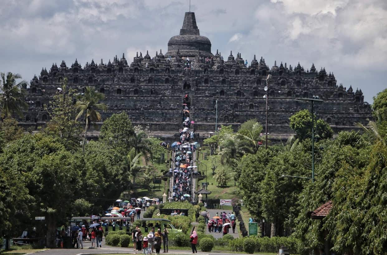 5 Tempat Wisata di Indonesia Ini Harus Banget Dikunjungi