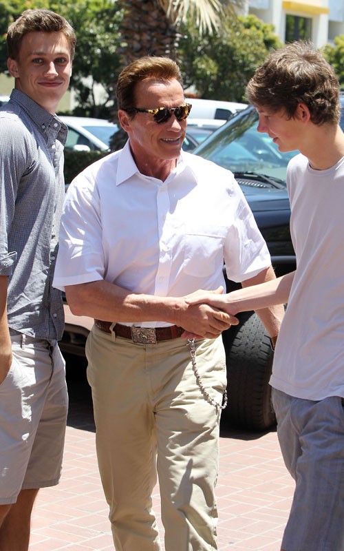 Lights, Camera.....FLASHDANCE!: SPOTTED: Arnold Schwarzenegger With His