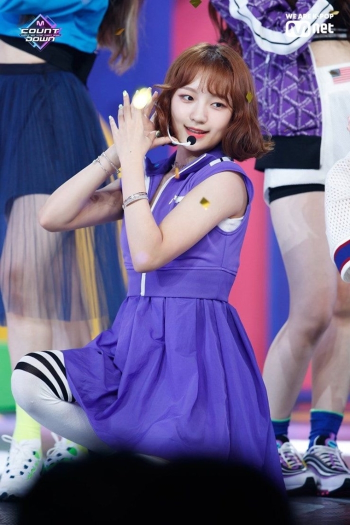 어제 데뷔 무대한 아이돌의 흔한 라이브 수준 | 인스티즈