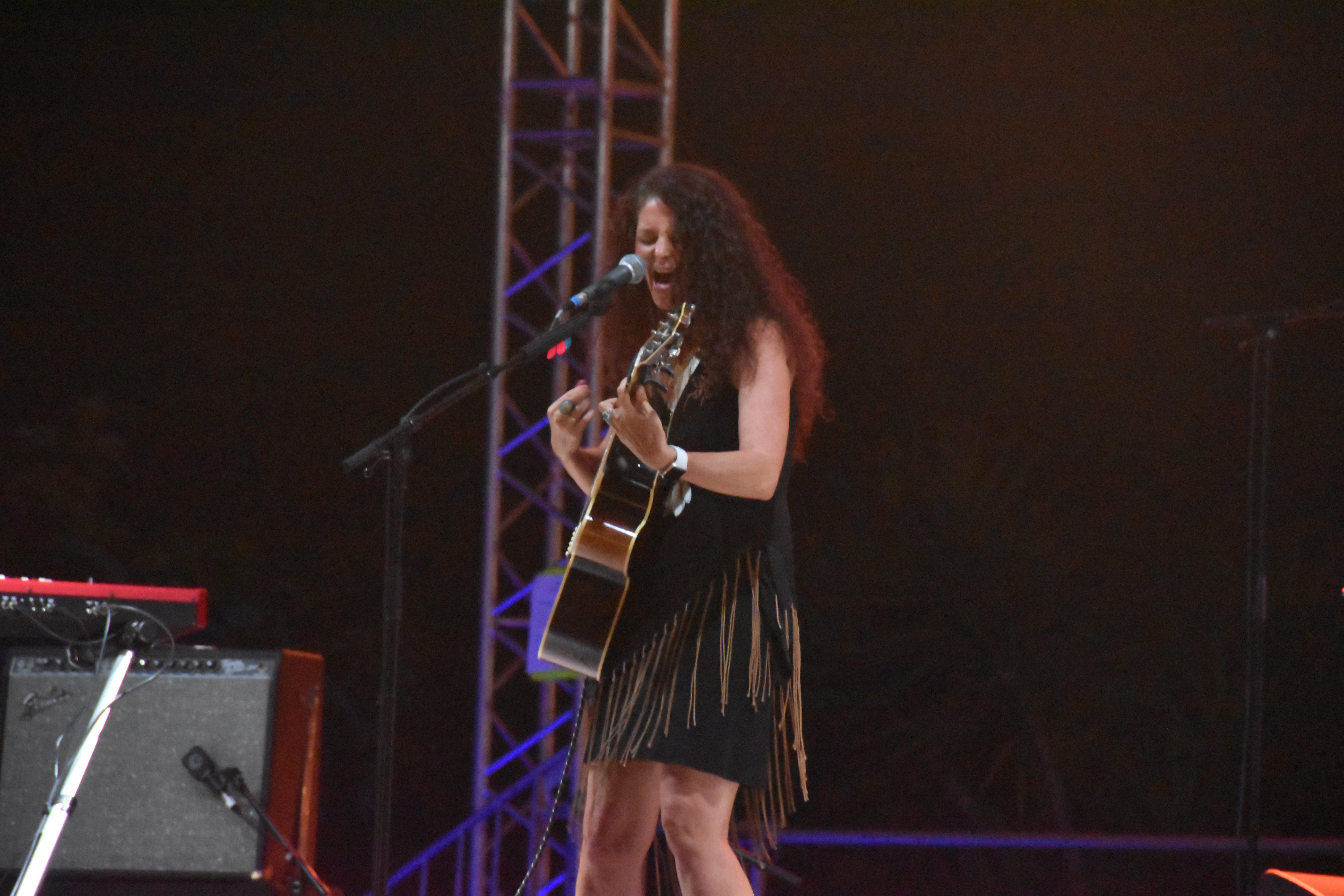 L’attribut alt de cette image est vide, son nom de fichier est DSC_0011.JPG.