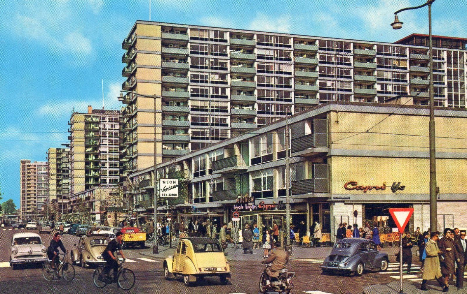 transpress nz: cars in Rotterdam, Netherlands, 1960s