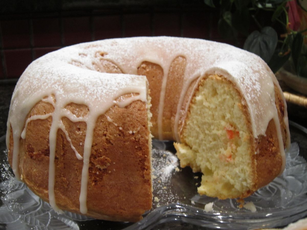 Fresh Brewed Every Morning Sour Cream Pound Cake