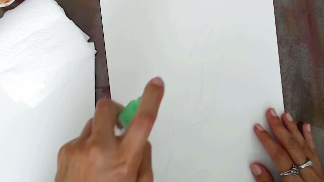Pintando uma Pena com Aquarela Pintando uma Pena com Aquarela