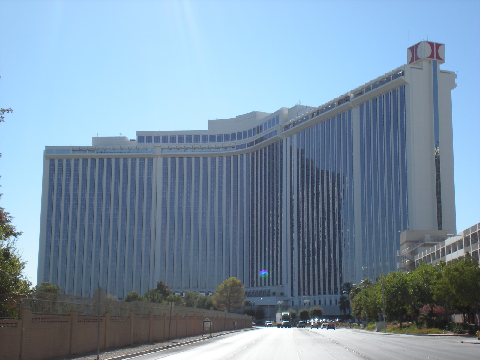 James Bond Locations The Whyte House / Las Vegas Hilton