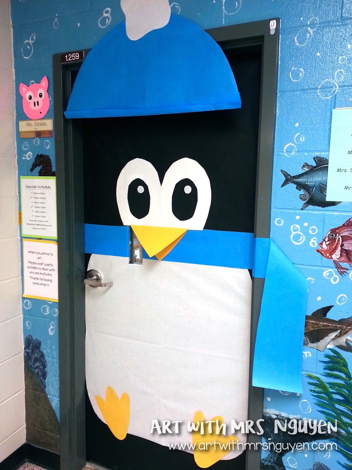 Penguin christmas door decoration Clearance