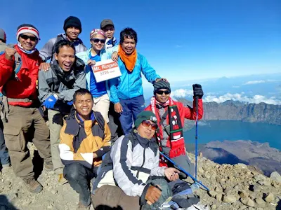 Puncak Gunung Rinjani 3726 meter