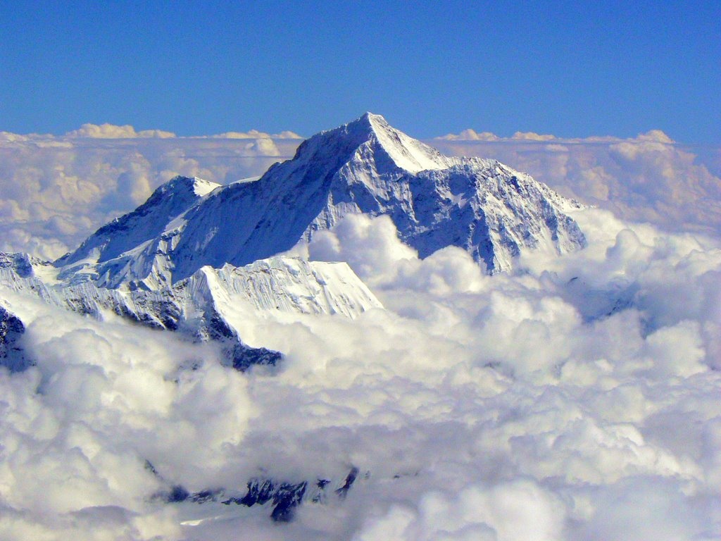 http://1.bp.blogspot.com/-f-ScWCSK7-o/UFtGTDVAJLI/AAAAAAAADxA/WgX7V3uU9nk/s1600/1.+Mount-Everest-Wallpapers.jpg