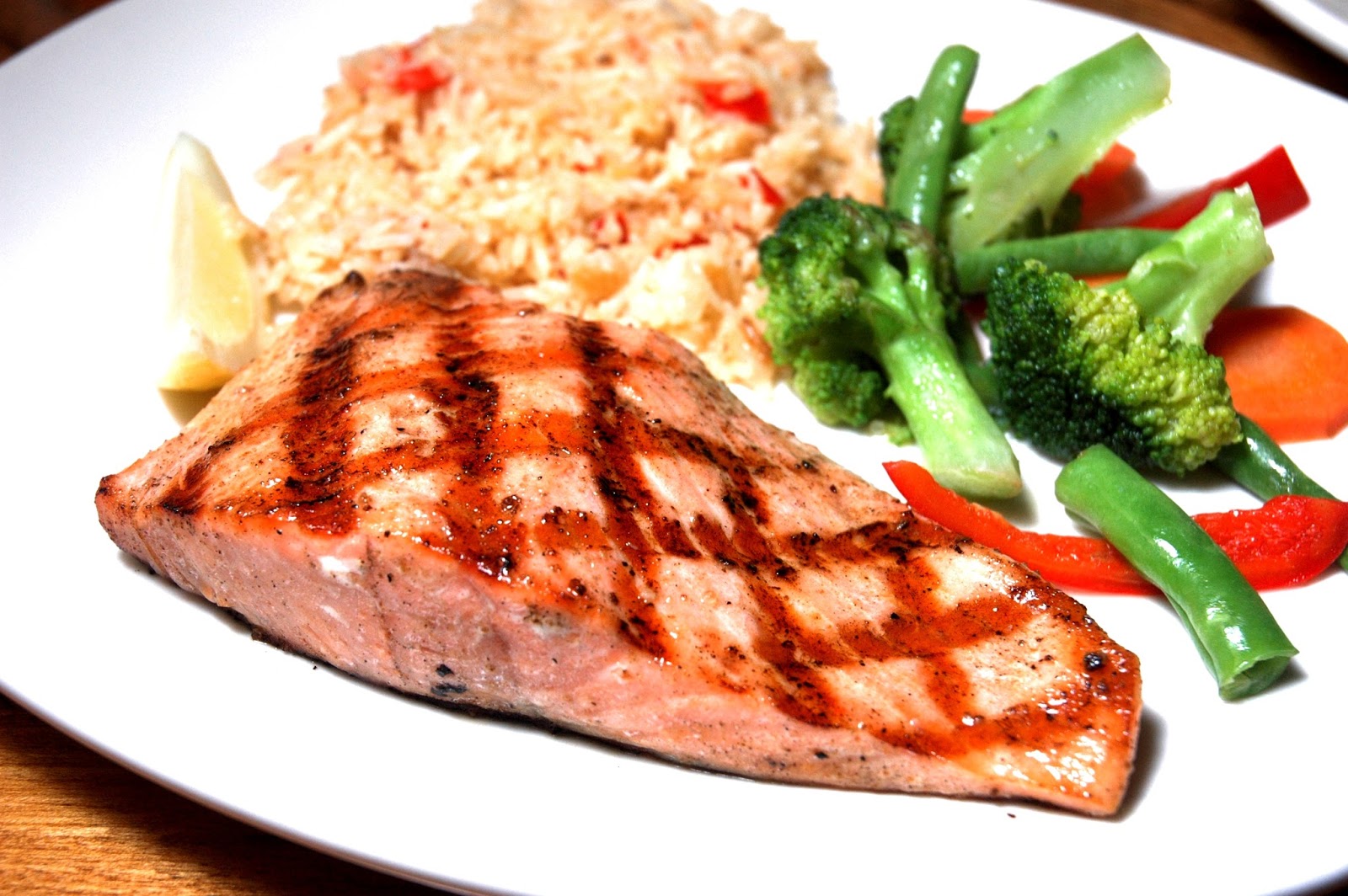 DUDE FOR FOOD A Pork Chop and Salmon Dinner at Outback