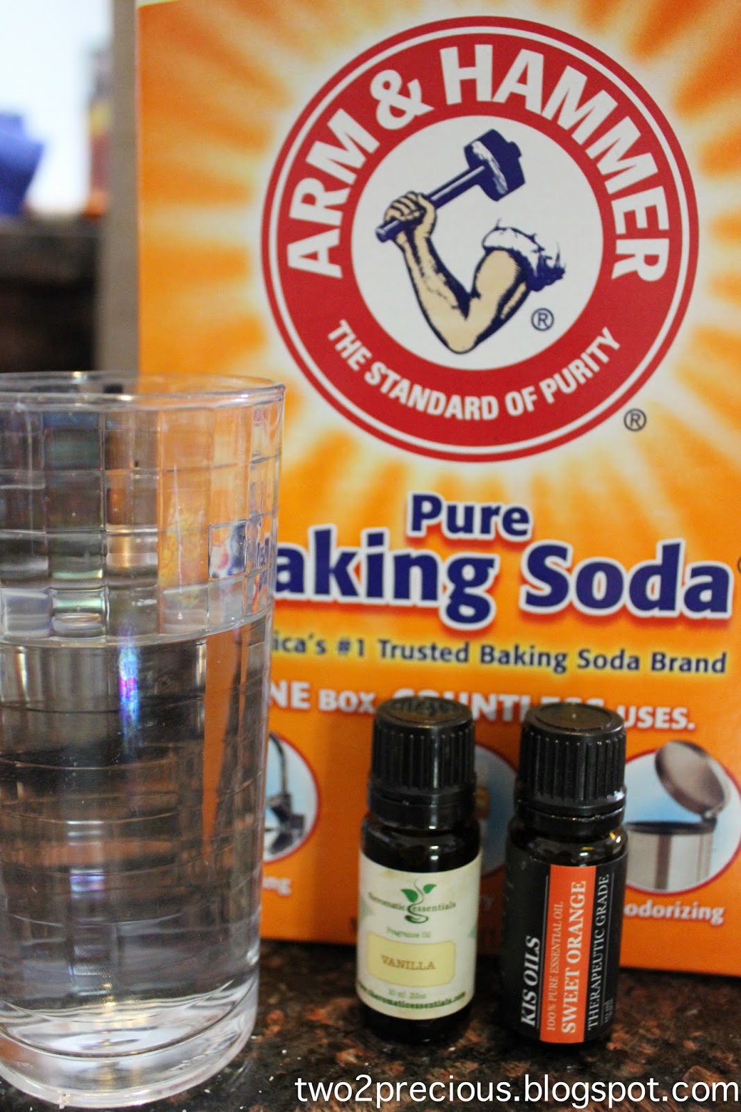 Two2 Precious Blog DIY Vanilla Orange Homemade Diaper Pail Deodorizer