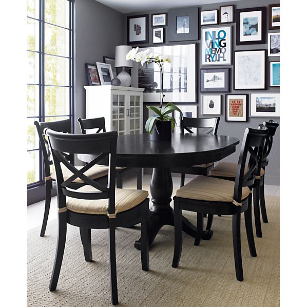 lienzoelectronico: Black Dining Table