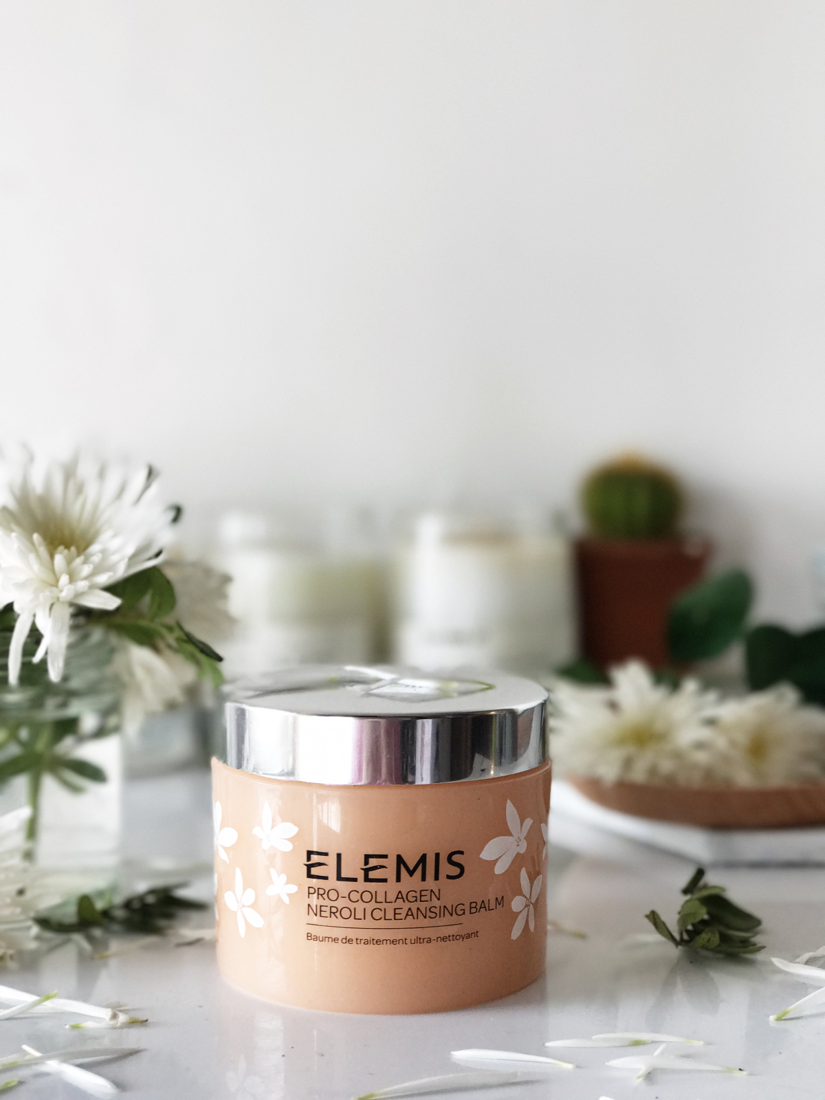 Elemis Neroli Pro-Collagen Cleansing Balm Review Elemis Neroli Pro-Collagen Cleansing Balm Review