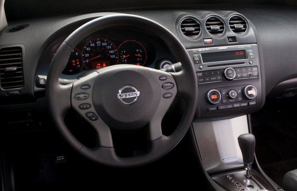 2007 Nissan Altima Hybrid Interior