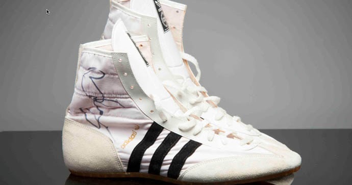 Zapatos, los Zapatos de Patricia - El Blog de Patricia : En los zapatos de Freddie Mercury: sus Hércules Adidas sus Nike Greco