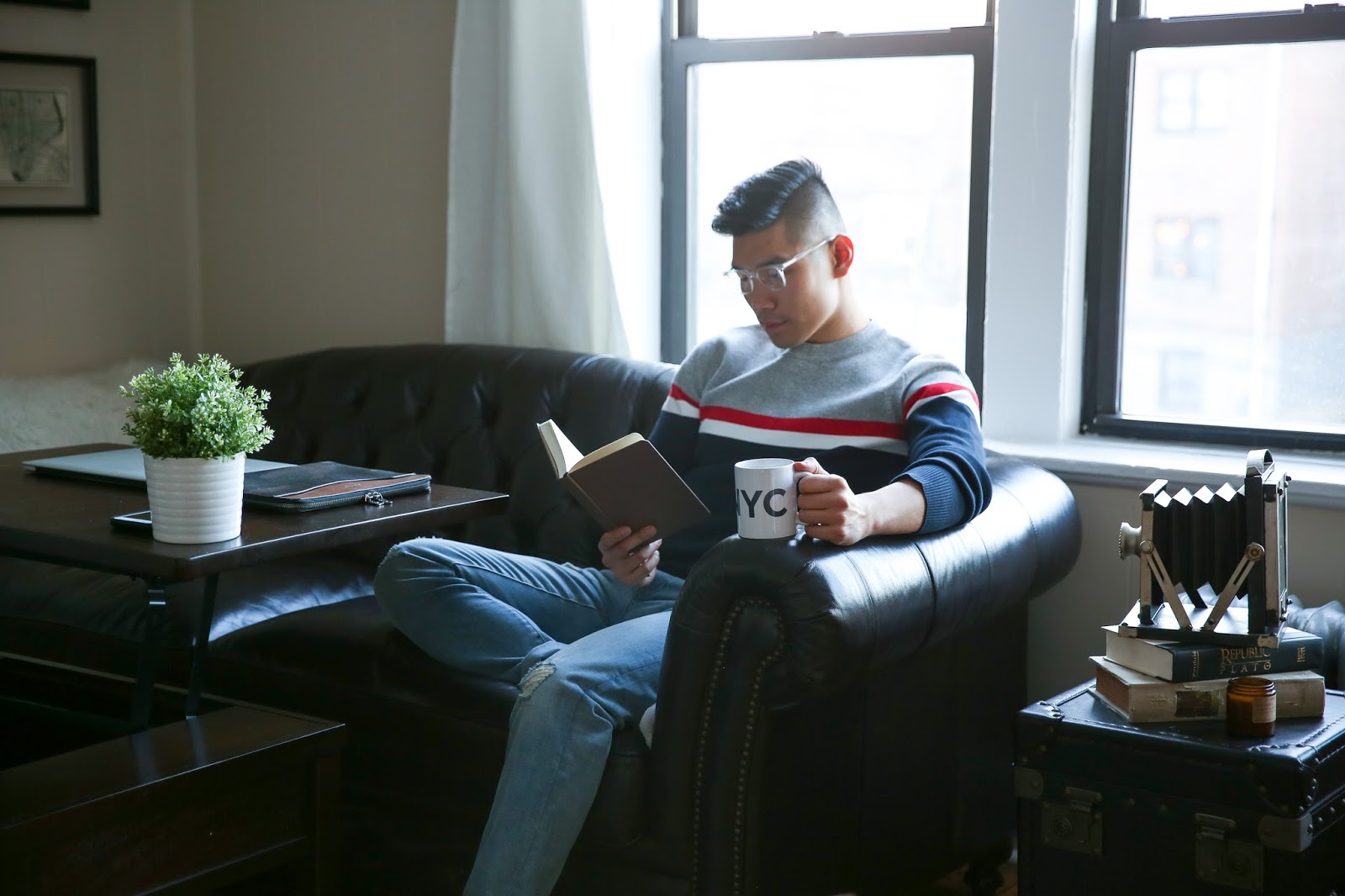 Modern Man Living Room — LEVITATE STYLE