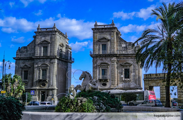 Porta Felice, entrada para o Centro Histórico de Palermo, Sicília