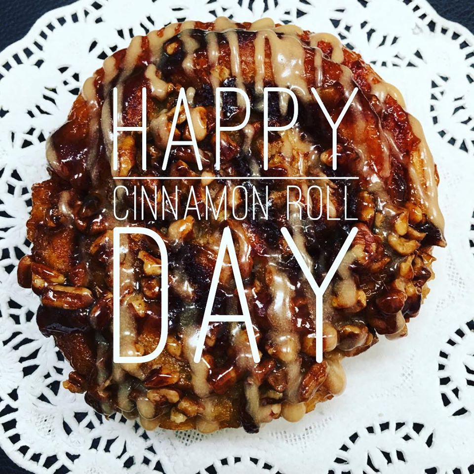 National Cinnamon Roll Day Wishes National Cinnamon Roll Day Wishes