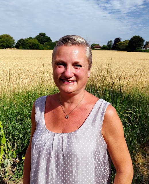 madmumof7 in field