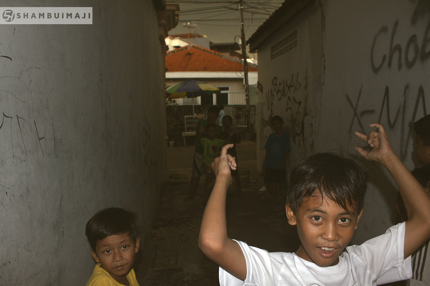 хуйбо хоу фотограф. Di gang. Mv agustus. Gang di 837 часы. Documentary artist interview.