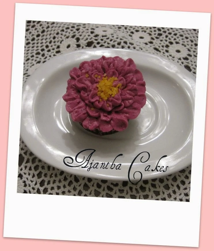 Ajantha Cakes/Cupcakes/Flower
