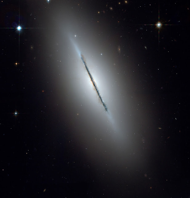 Lenticular Galaxy NGC 5866