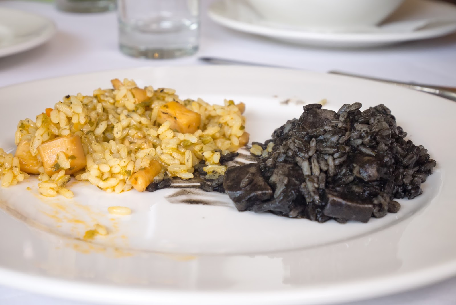 Tra Fiume e Trieste Il risotto al nero di seppia, che c'è anche nella