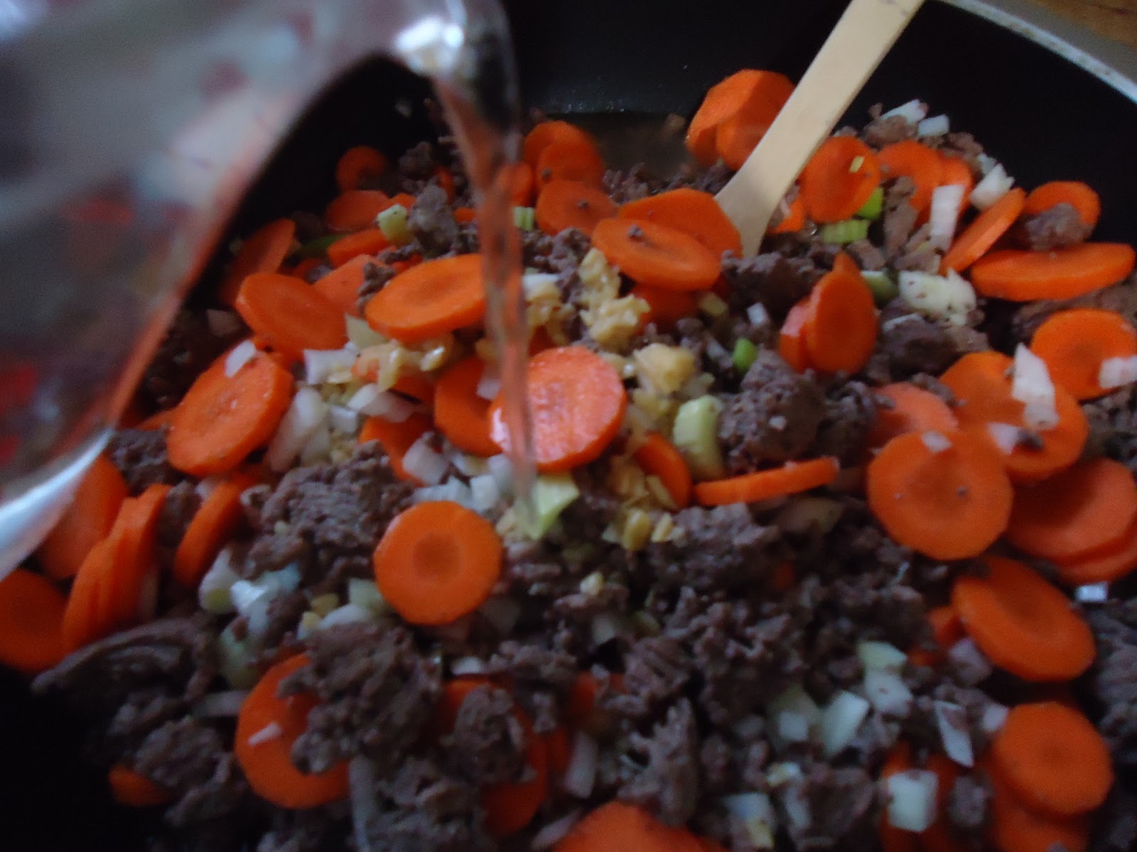 Fishful Thinking Aunt Nellie's Sweet and Sour Red Cabbage Review & My