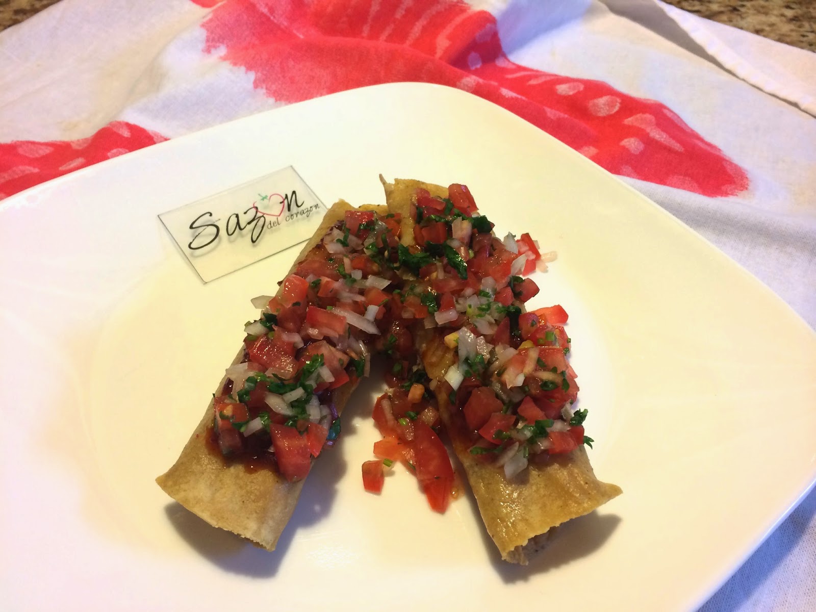 Sazón del corazón Flautas de atún