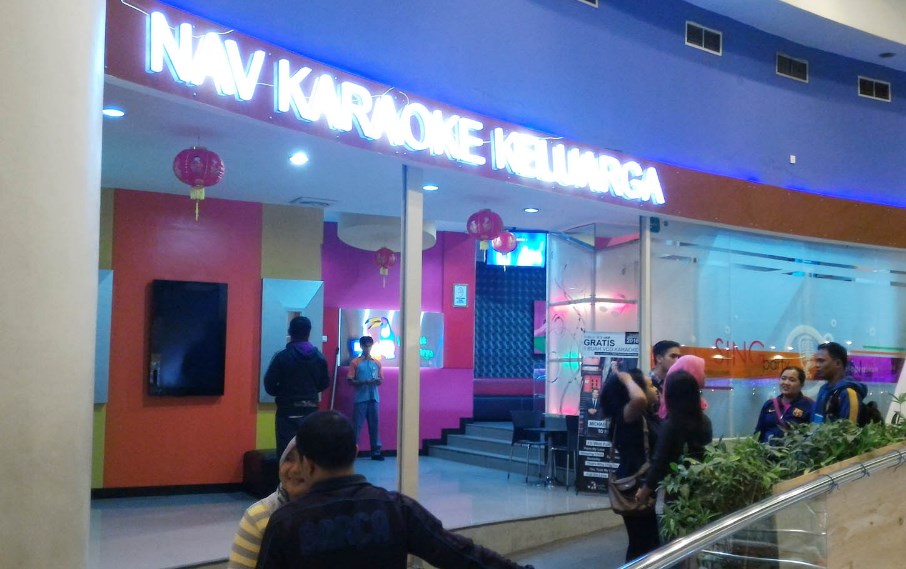 Harga Karaoke Centro Mall / Harga Room Inul Vizta Cinere Karaoke Keluarga Diskotik