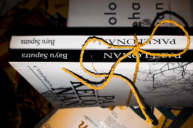 Merangkai Keabadian Melalui Kata-Kata