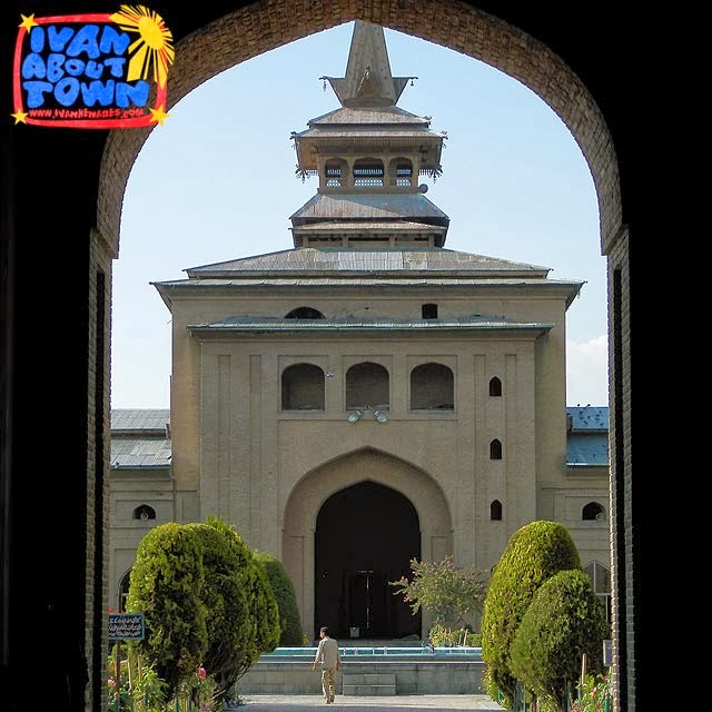 Jamia Masjid in Srinagar, Kashmir, India