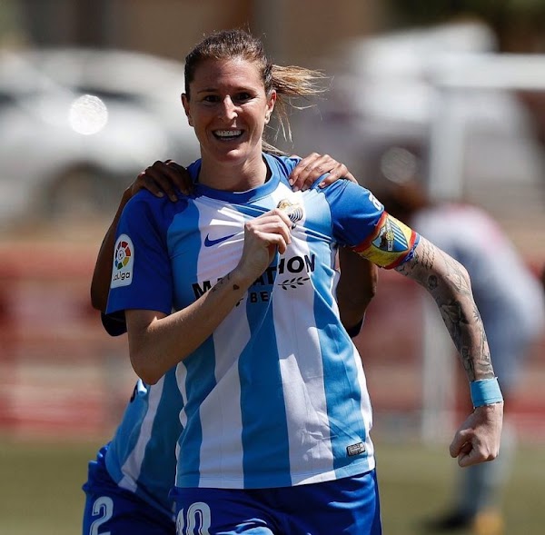 Adriana Martín - Málaga Femenino -: "Desde que llegué me dí cuenta de que era un club especial"