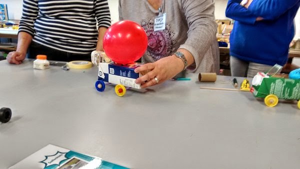Bateau En Bois Propulsé Par Ballon - Jouet éducatif Pour Enfants - Neuf - Fabriqué En Chine