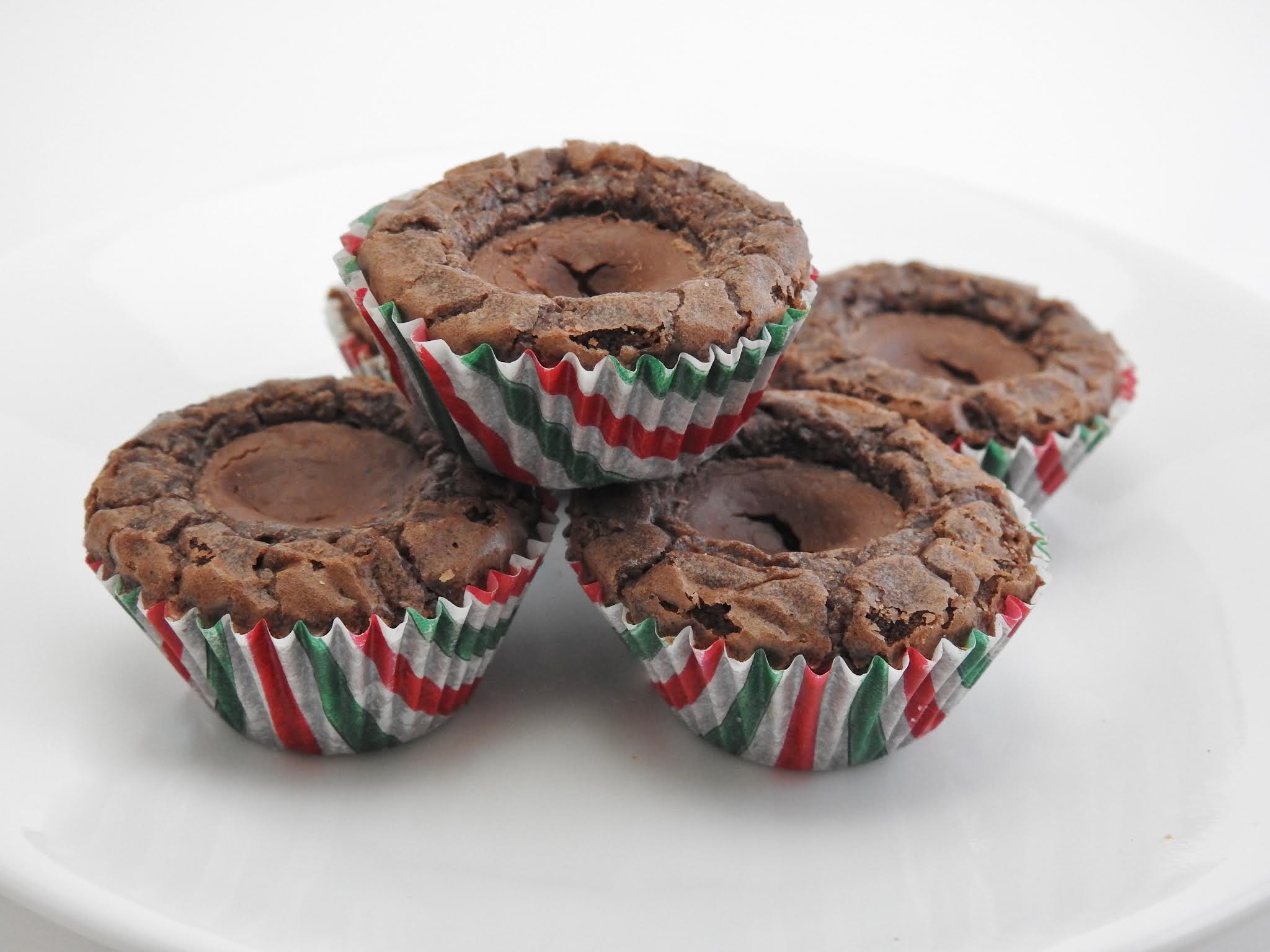 Chocolate Caramel Brownie Cups