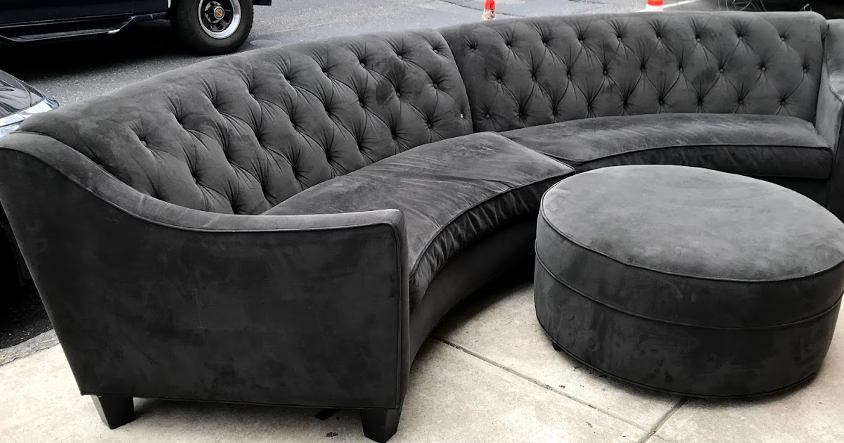 Uhuru Furniture & Collectibles U Shaped Gray Sectional with Ottoman
