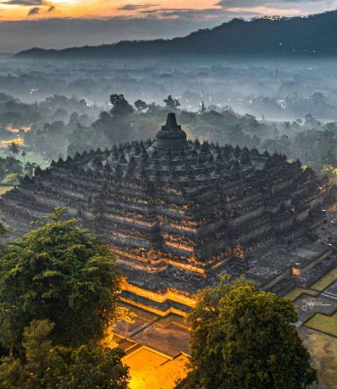 Menelusuri Sejarah Candi Borobudur Lengkap - Aneka Budaya