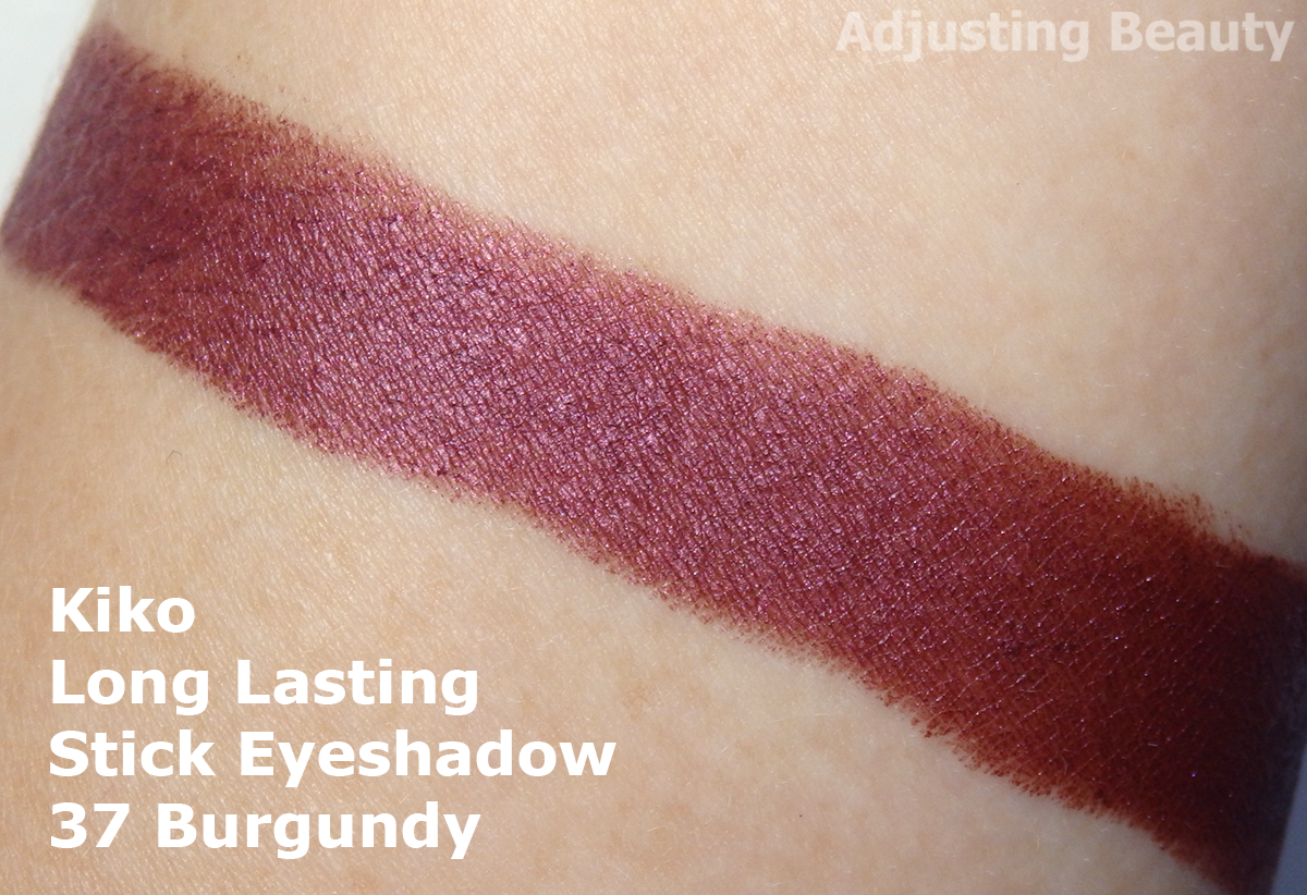 Review Kiko Long Lasting Stick Eyeshadow 37 Burgundy Adjusting Beauty